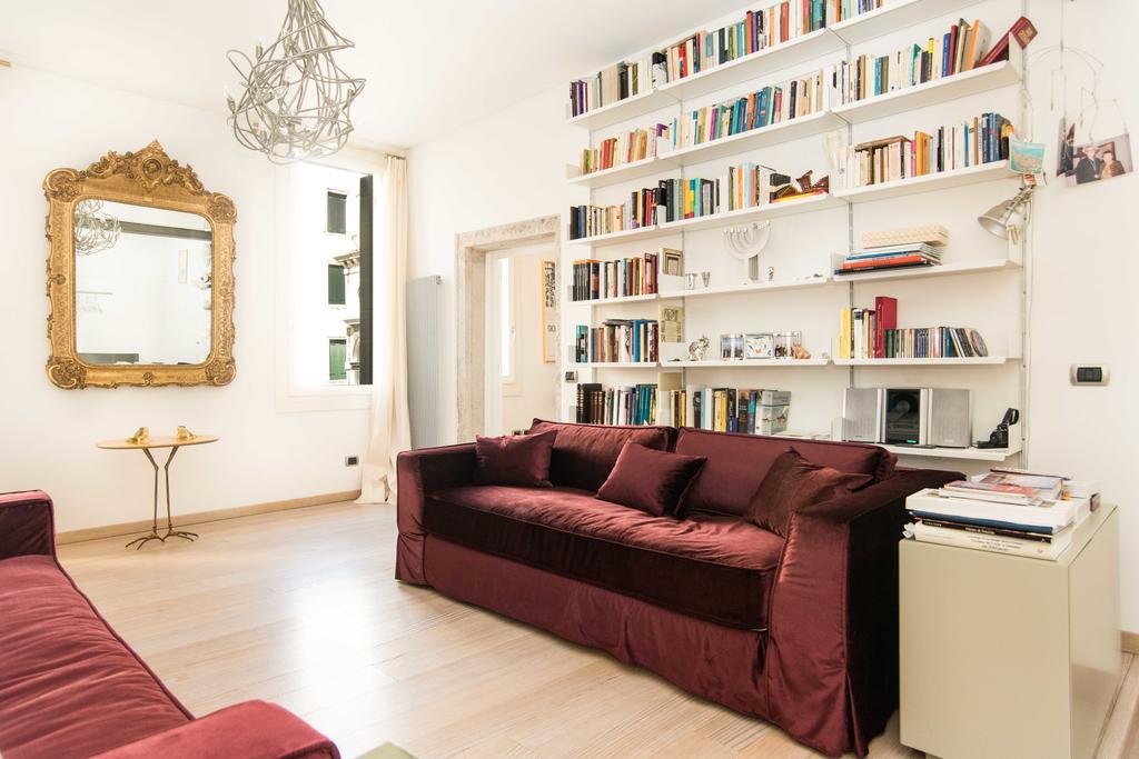 Ghetto Modern Apt For 4, Venice Apartment Exterior photo